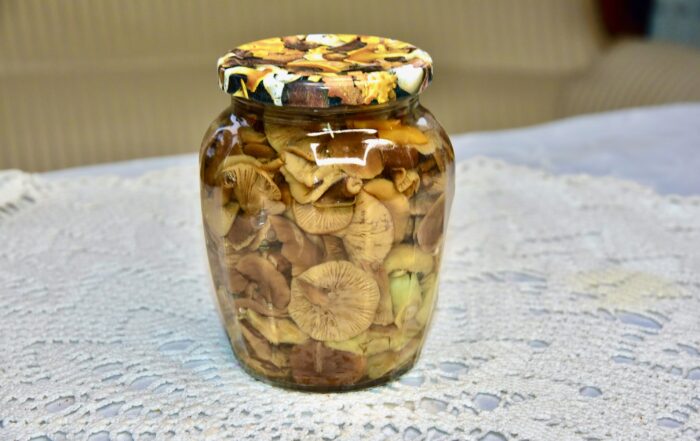 Marineeritud seened Golden Steviaga pickled mushcrooms (2)-min