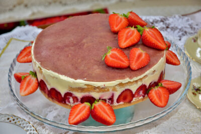 Maasika Fraisieri tort